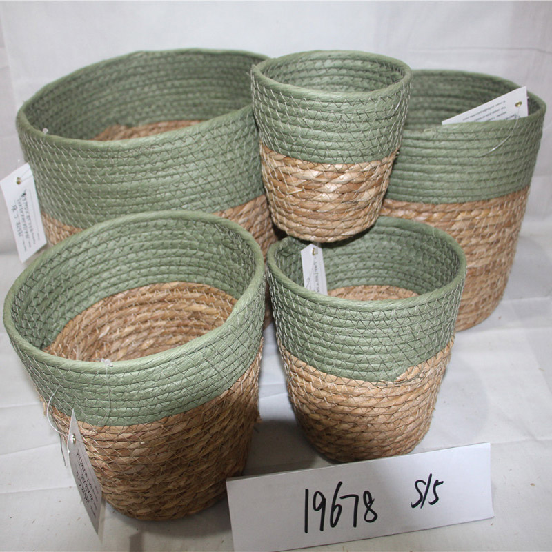 Cesta de grama artesanal de jacinto-d'água natural com alça